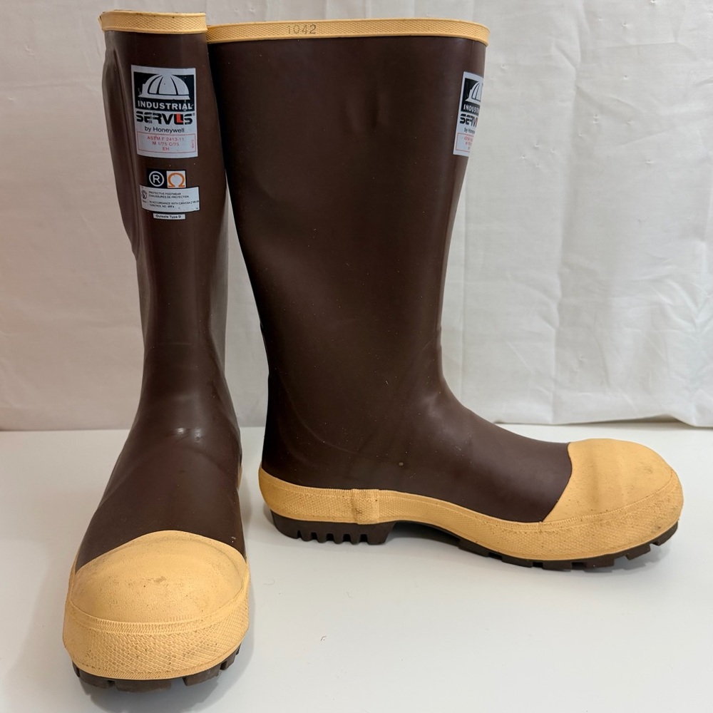 Industrial Servus Honeywell Men Waterproof Rubber Steel Toe Boots ASTM F 2413-11